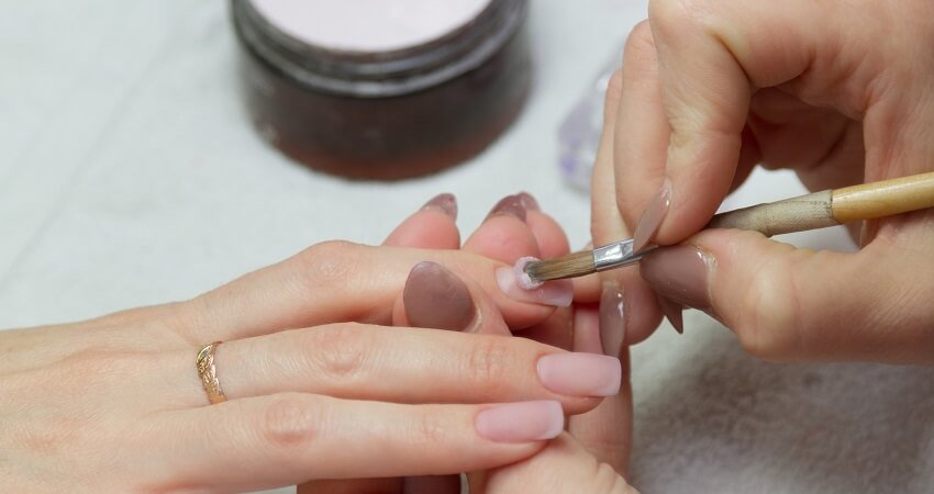 acrylic nail mistakes